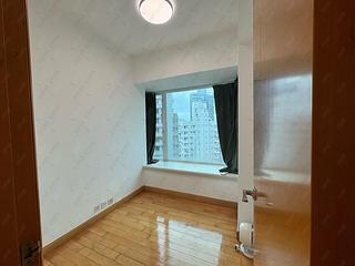 Sai Ying Pun - Reading Place 02