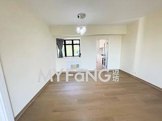 Repulse Bay - Grand Garden Block 3 03