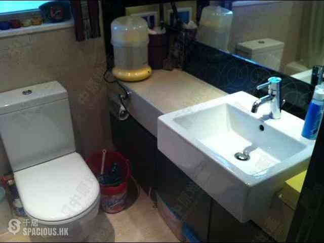 Sai Ying Pun - Centre Place 15