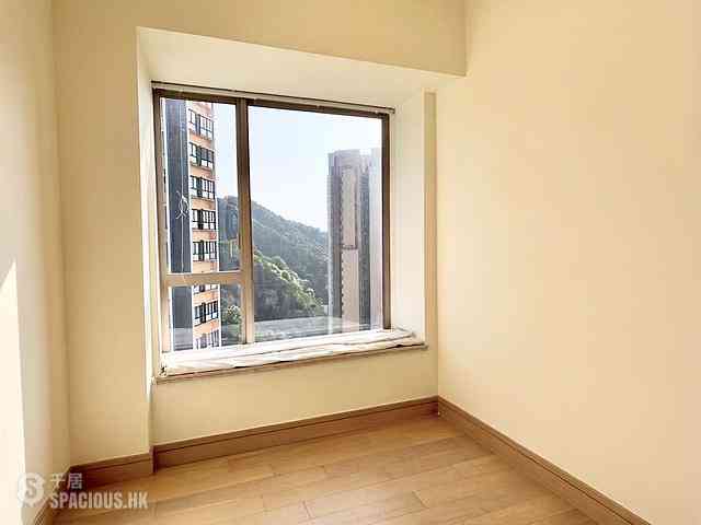 Kennedy Town - Cadogan 15