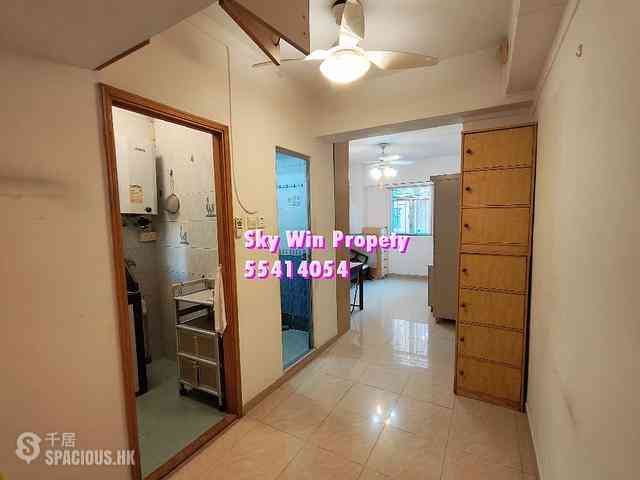 Sham Shui Po - Tai On Building 08