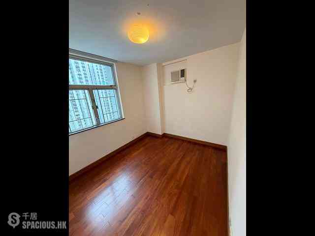 Tai Koo Shing - Tai Koo Shing Sing Fai Terrace Hoi Sing Mansion 07