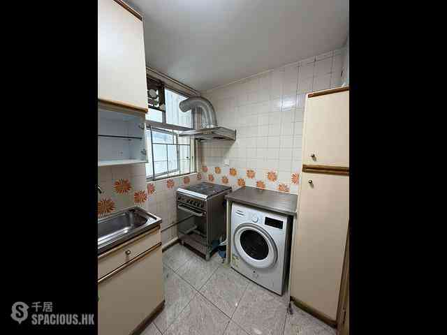 Tai Koo Shing - Tai Koo Shing Sing Fai Terrace Hoi Sing Mansion 09