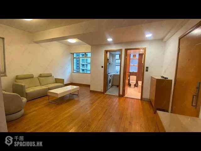 Mid Levels Central - Kings Court 02