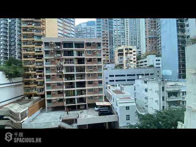 Mid Levels Central - Kings Court 11