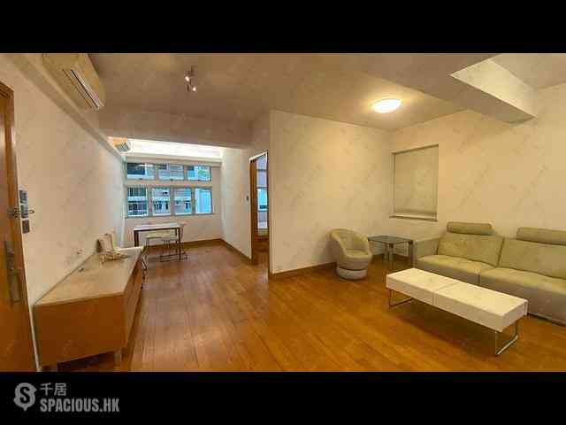 Mid Levels Central - Kings Court 13