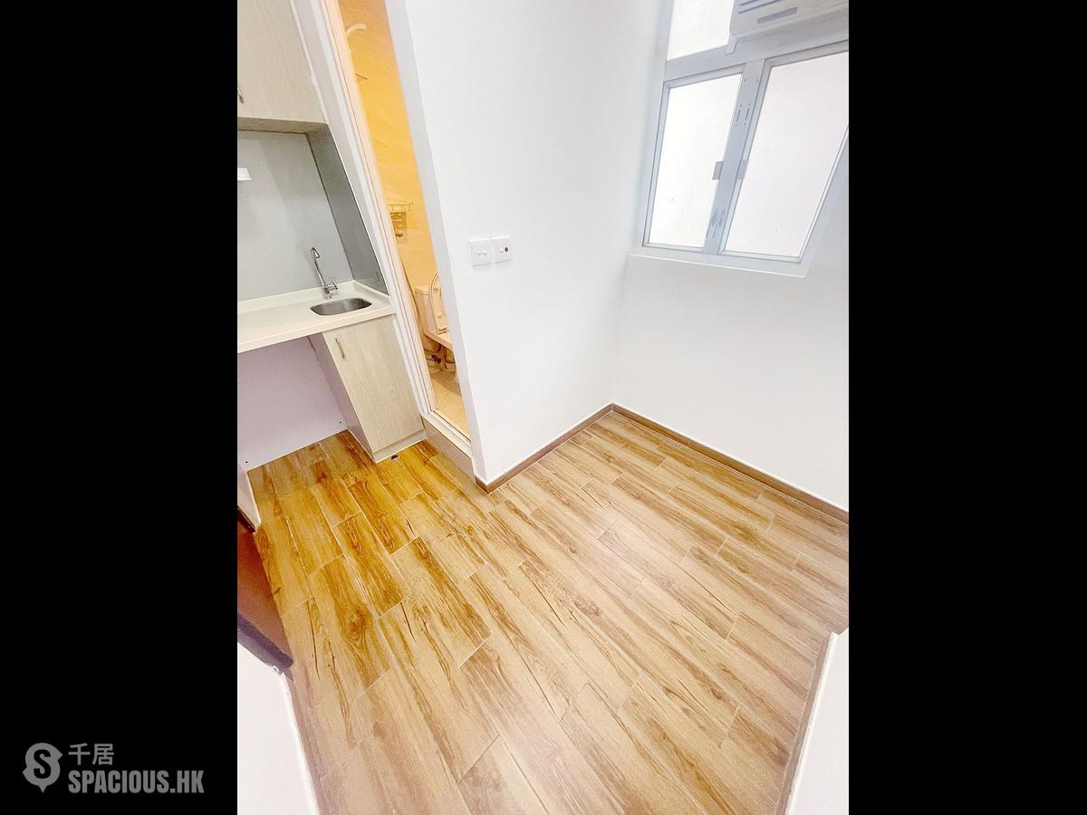 Prince Edward - 28-30A, Tai Nan Street 01