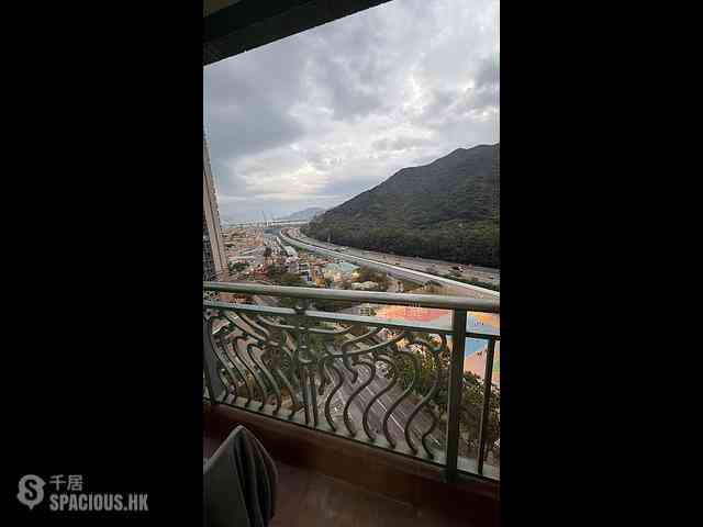 Tung Chung - Caribbean Coast Phase 2 Albany Cove Tower 6 03