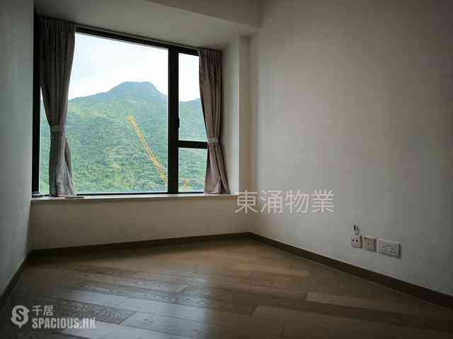 Tung Chung - The Visionary 08