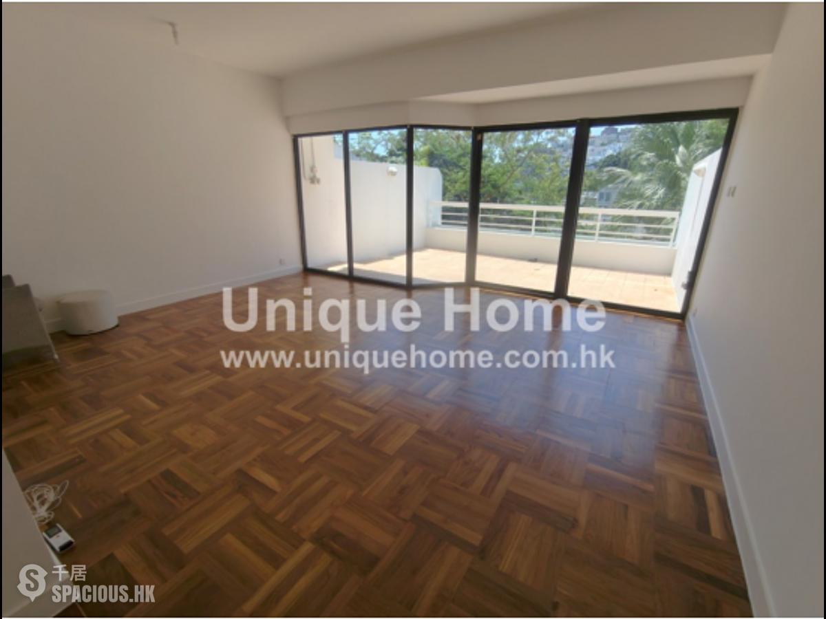 Repulse Bay - Burnside Estate 01