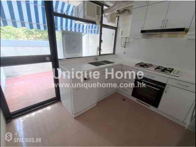 Repulse Bay - Burnside Estate 14