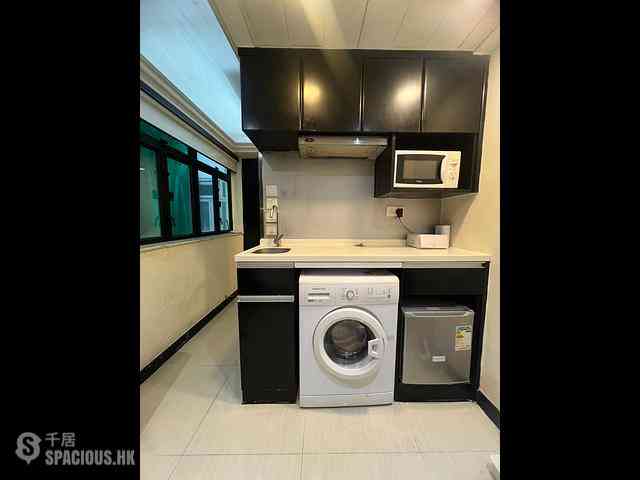 Causeway Bay - Hoi Deen Court 01