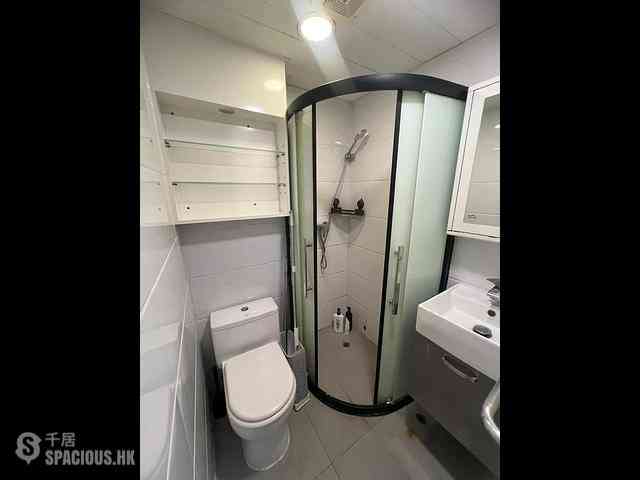 Causeway Bay - Hoi Deen Court 07