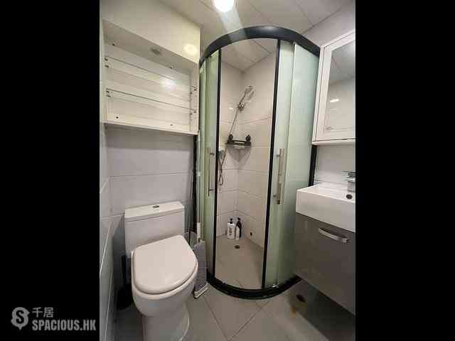 Causeway Bay - Hoi Deen Court 06