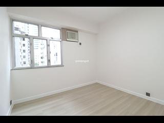 Soho - Sunrise House 08