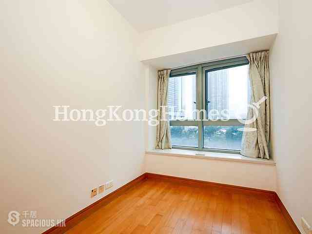 West Kowloon - The Harbourside 08