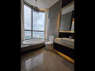 Tai Kok Tsui - Shining Heights 06