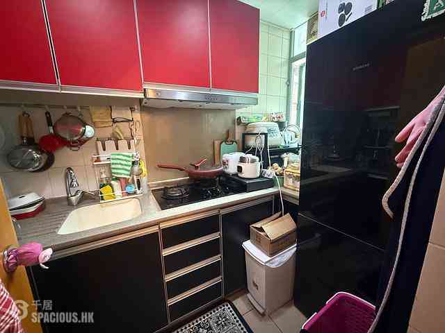 Tung Chung - Seaview Crescent 02
