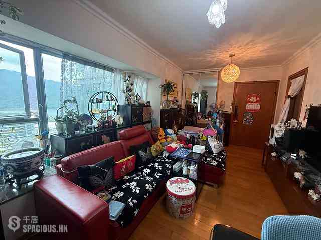 Tung Chung - Seaview Crescent 06