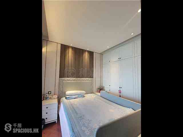 Tai Kok Tsui - The Long Beach Tower 1 09