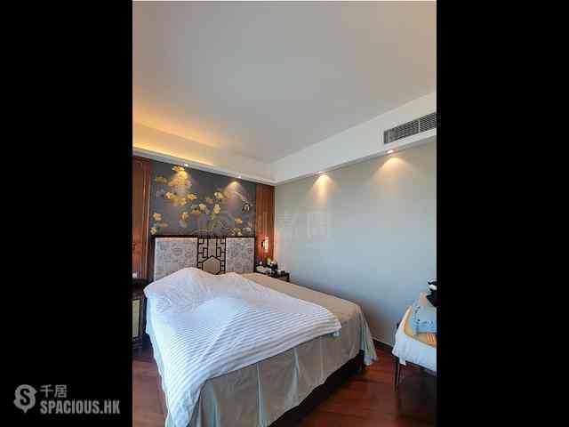 Tai Kok Tsui - The Long Beach Tower 1 10