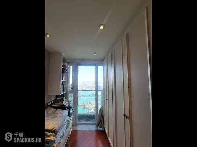 Tai Kok Tsui - The Long Beach Tower 1 11