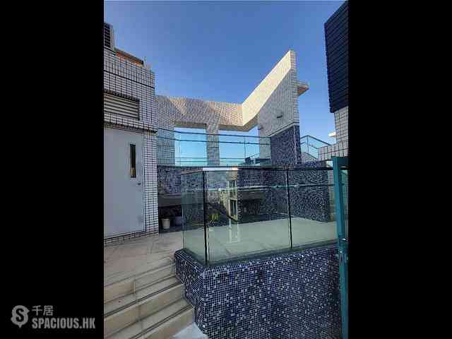 Tai Kok Tsui - The Long Beach Tower 1 15