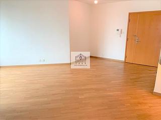 Mid Levels West - 80 Robinson Road 07