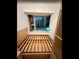 Sai Ying Pun - Centre Place 08