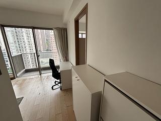 Sai Ying Pun - Island Crest Block 1 06