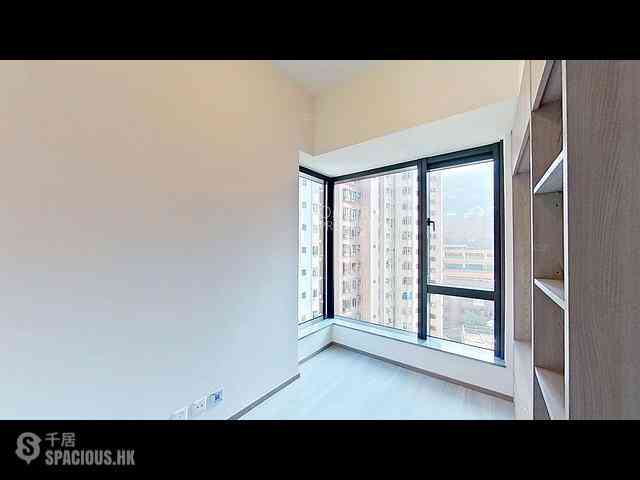 Shek Tong Tsui - The Hilltop 11