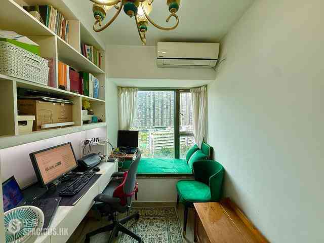 Tung Chung - Caribbean Coast Phase 3 Carmel Cove 11