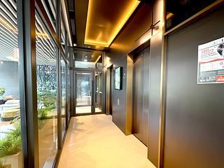 Central - The Unit Soho 33