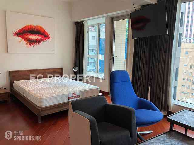 Wan Chai - The Avenue Phase 1 04