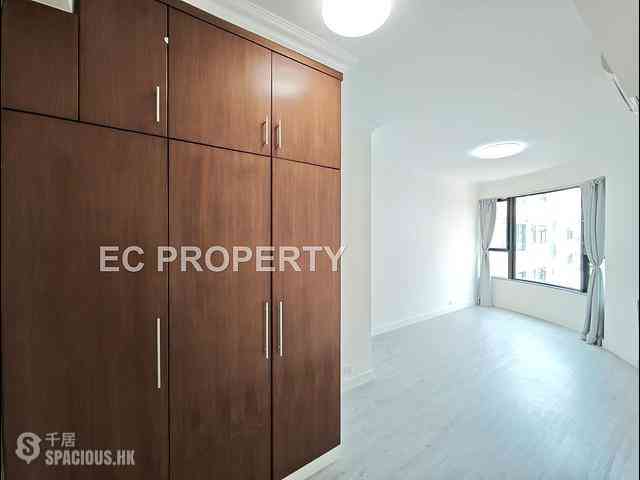 Pok Fu Lam - Regent Palisades Block 3 09
