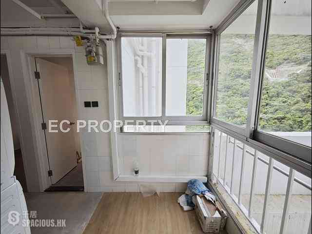 Repulse Bay - South Bay Towers 20