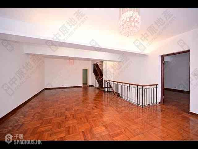 Happy Valley - Villa Dorada 13