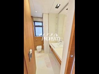 Mid Levels Central - Tavistock II 16