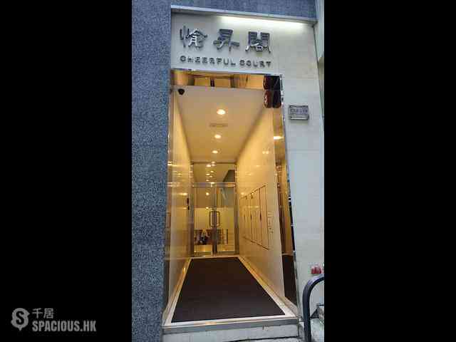 Happy Valley - Cheerful Court 02