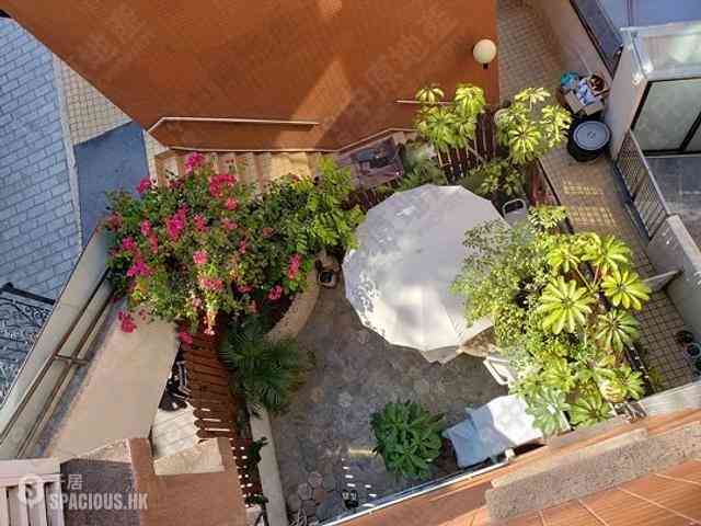 Chung Hom Kok - Pinewaver Villas 08