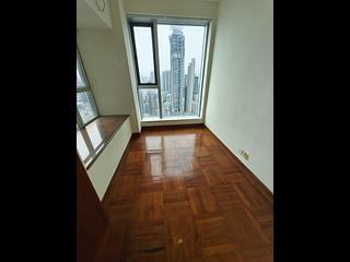 Mong Kok - Flourish Mansion 02