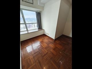 Mong Kok - Flourish Mansion 04