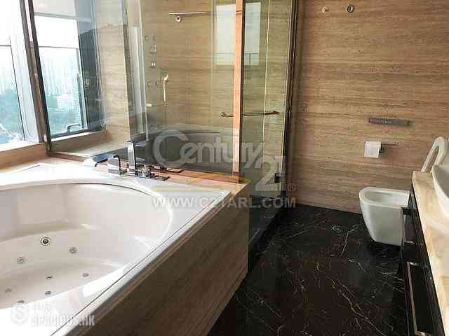 Wong Chuk Hang - Marinella Block 3 03
