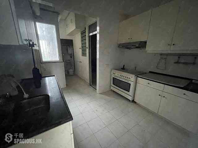 Repulse Bay - Ridge Court 07