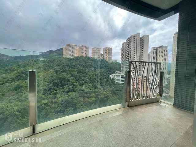Tai Hang - The Legend 01