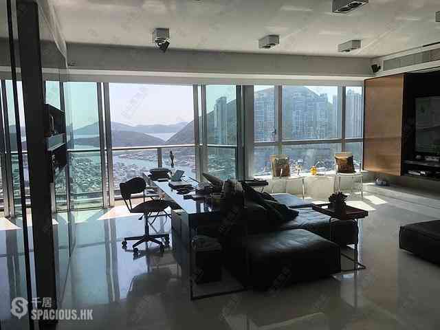 Wong Chuk Hang - Marinella Block 6 01