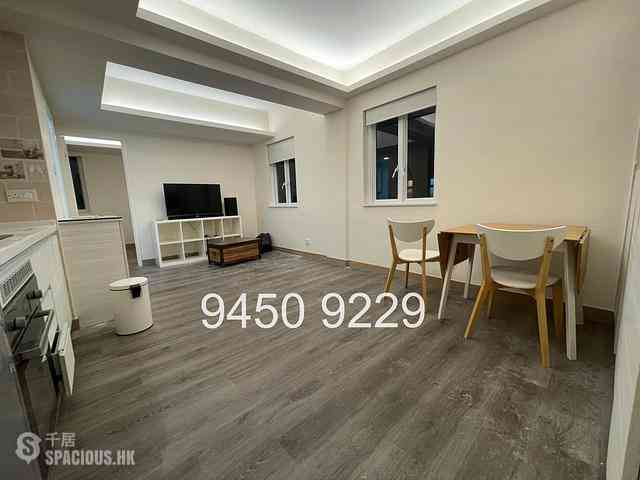 Sheung Wan - Luen Yick Building 01