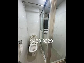 Sheung Wan - Luen Yick Building 04