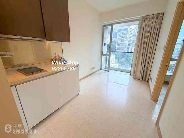 Sai Ying Pun - 63, Pokfulam 01