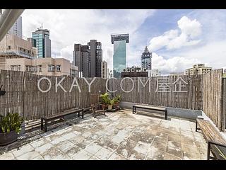 Wan Chai - Bowrington Building 15